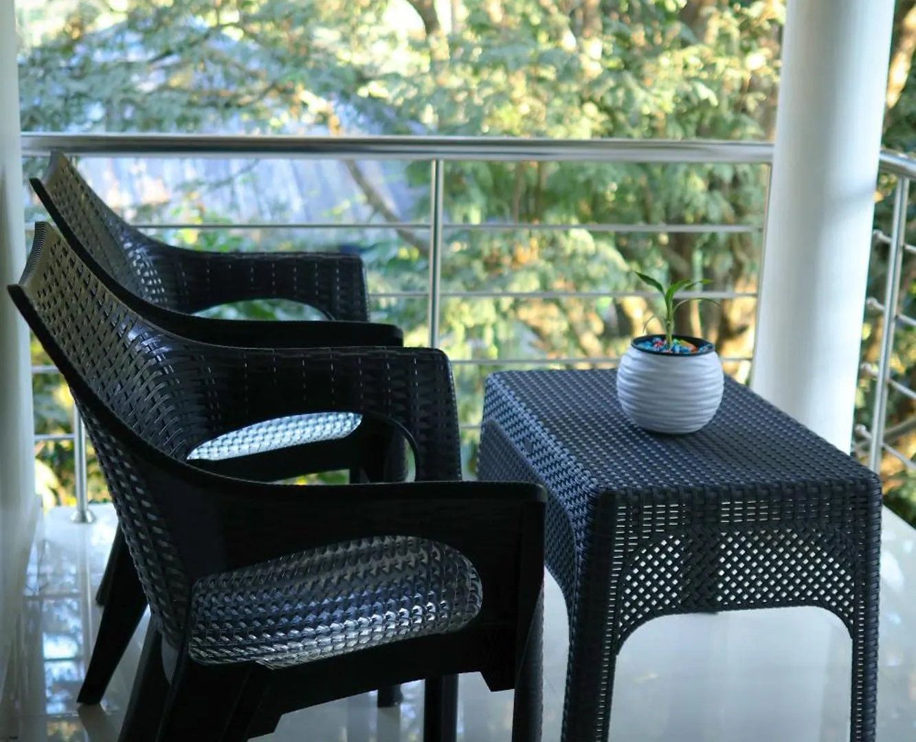Aruvi Residency Hotel Anachal